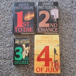 James Patterson Book / Novel Bundle